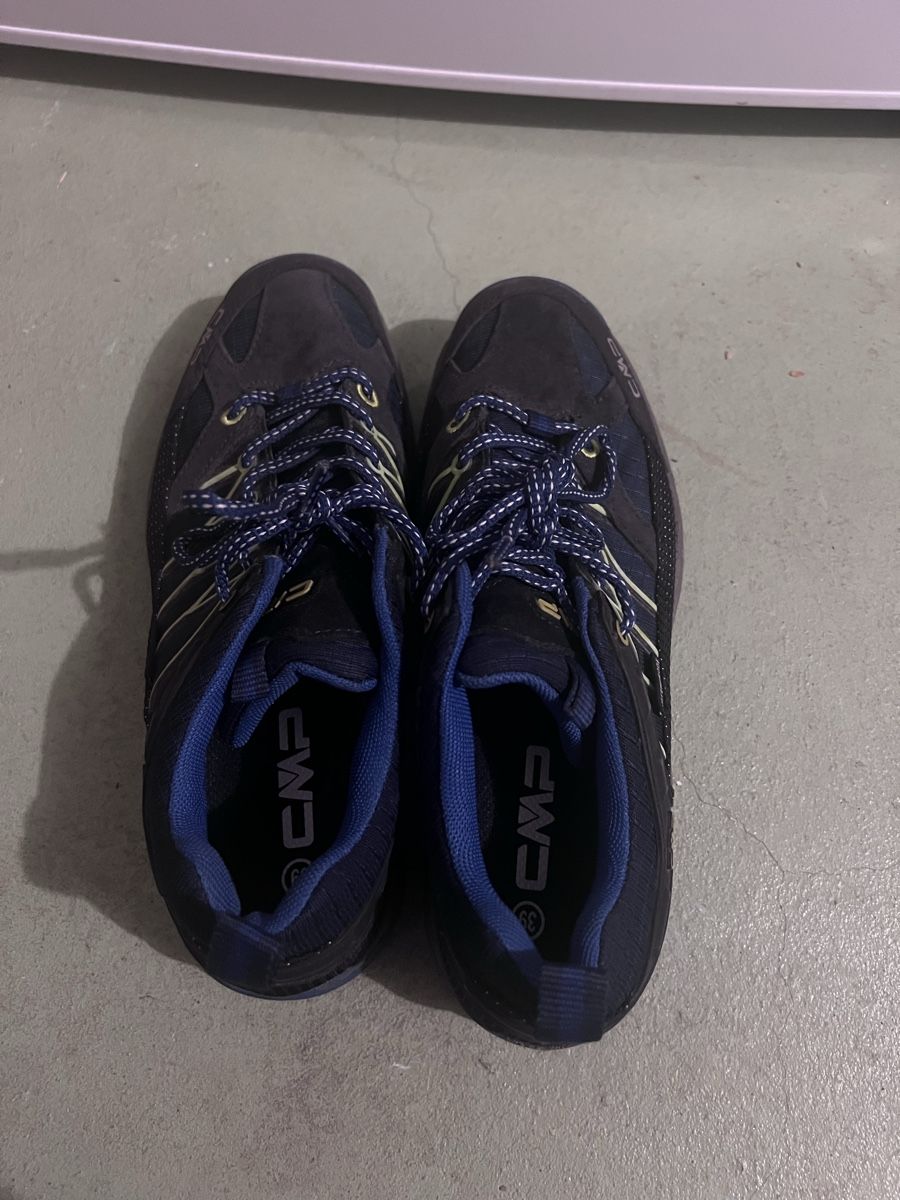 CMP Scarpe per ragazzi: CMP Kinder Trackingschuhe Gr. 39 – Usato da Winterthur venduto da ell_22rh