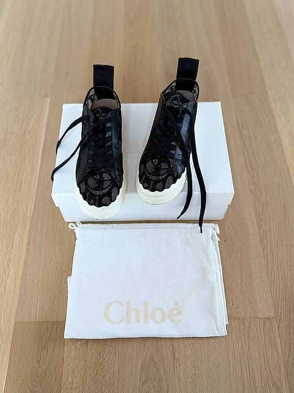 Scarpe da donna: Chloé Lauren Sneaker mit Spitze – Usato da St. Gallen venduto da Sabrinaaa 3