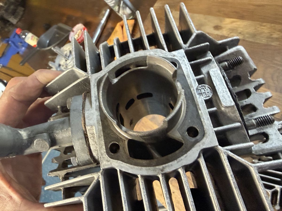 Mofa-Ersatzteile: Puch Supermaxi Zylinder KAT original komplett – Gebraucht aus Bolken von si.x.las 9