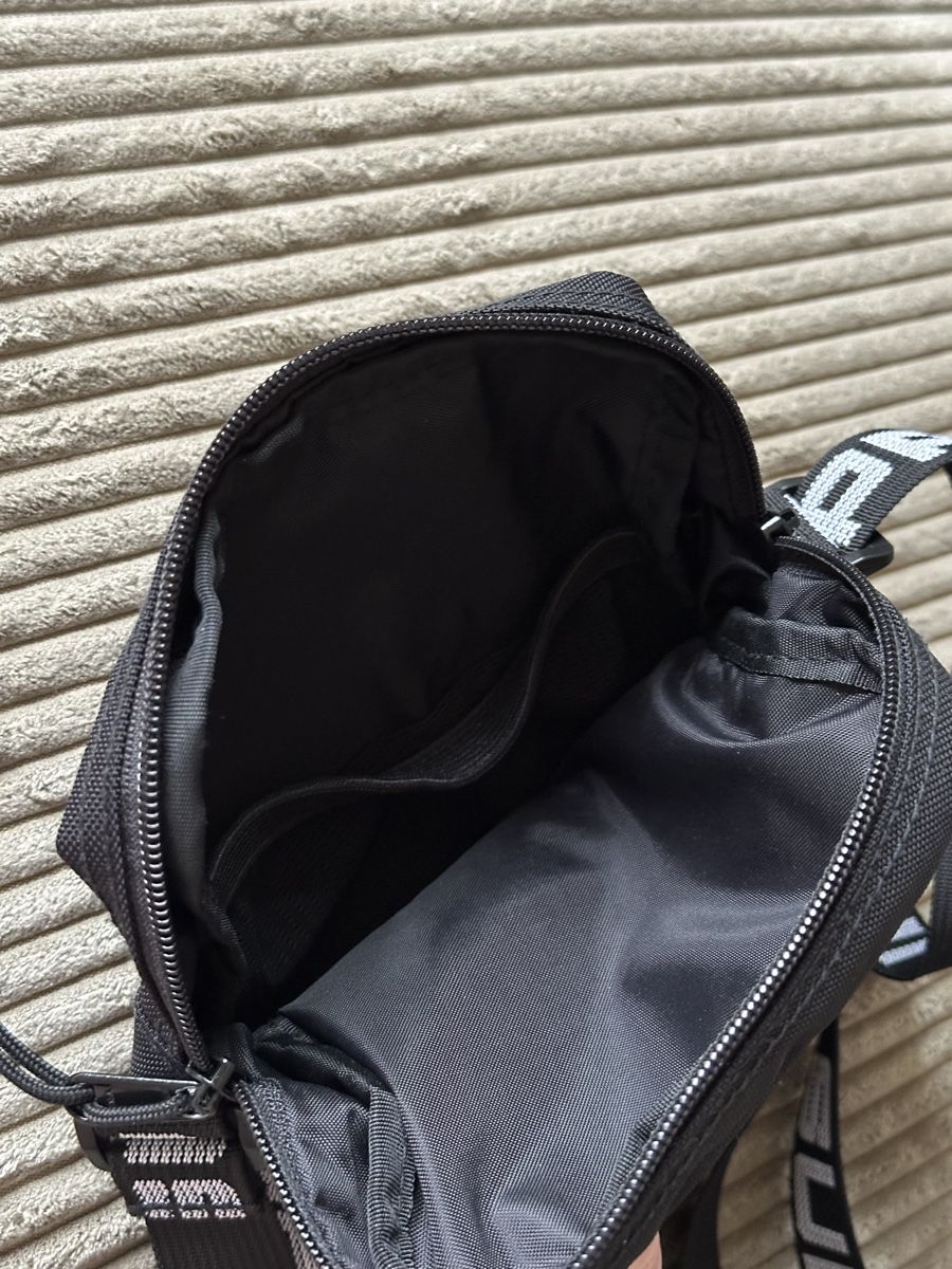 Supreme Borse: Supreme SS18 Shoulder Bag – Usato da Zürich venduto da RatsTreasure 7