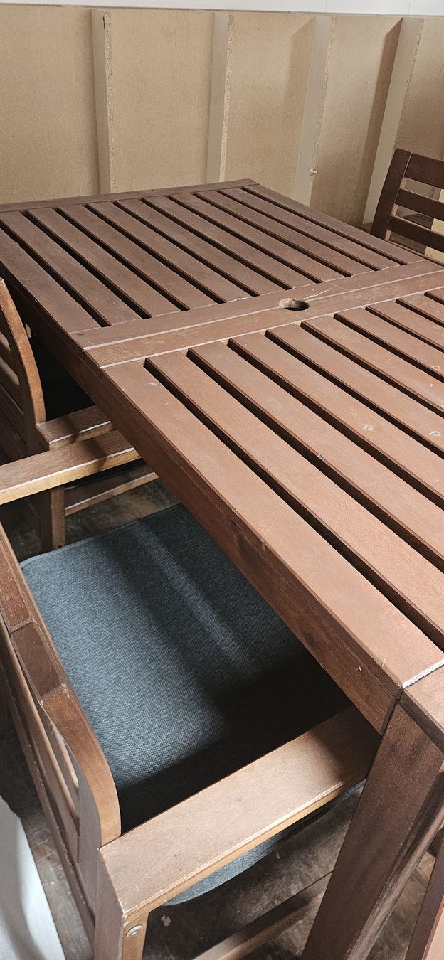 Vidaxl Box contenitori: Gartentisch mit Stühlen Holz braun gebraucht – Usato da Wetzikon ZH venduto da S8TCH 3