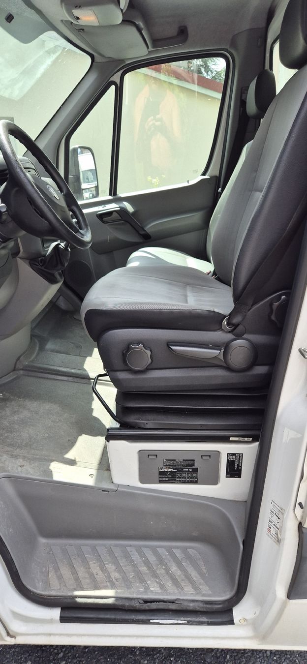 VW Véhicules utilitaires: VW Crafter 35 – D'occasion à Glarus par Unimog10 8