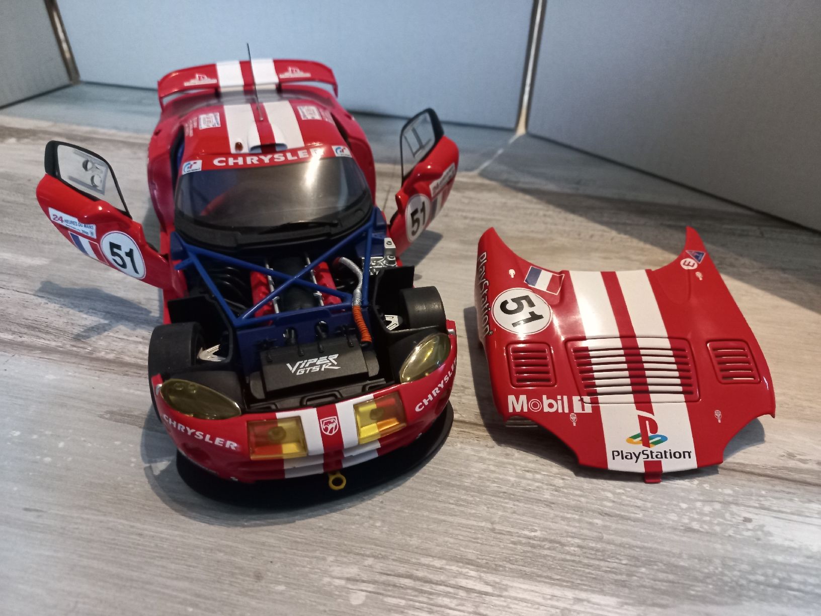 Autoart Voitures modèles: Dodge Viper GTS-R 1/18 Autoart – D'occasion à Attalens par remy_s00 4