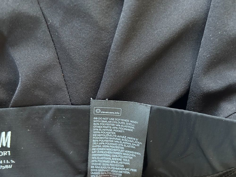 H&M Pantaloni: H&M Sport Hose – Usato da Stäfa venduto da Flurina12 3
