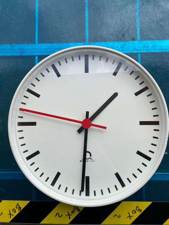 Moser Baer AG Wanduhr/SBB | Kaufen auf Ricardo