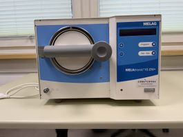 MELAG Dampfsterilisator MELAtronic 15 EN+