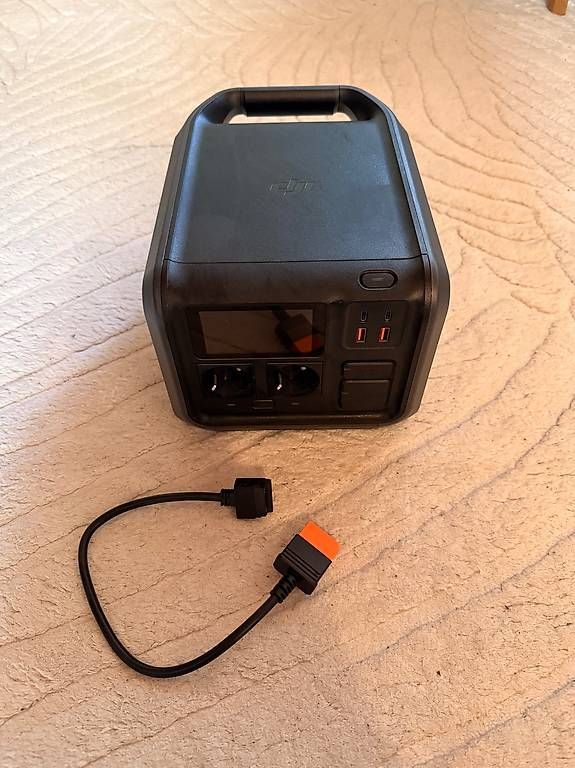 Caricabatterie: Station de charge DJI Power 500 – Usato da Aproz (Nendaz) venduto da cha_9hjd 2