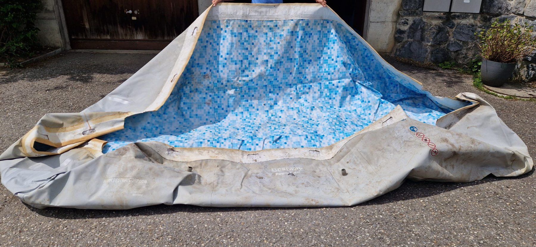 Bestway Piscine: Pool – Usato da Latterbach venduto da Kitty14