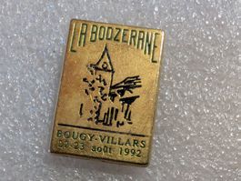 Ansteckpin 295: La Bodzerane