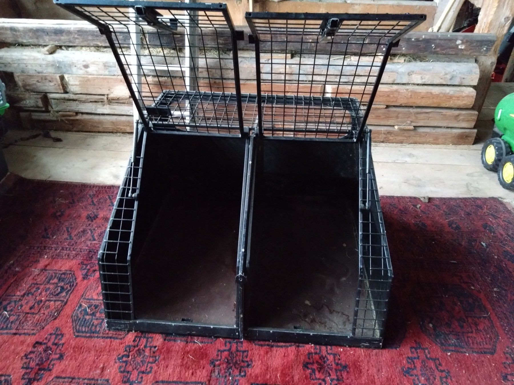 Gabbie, trasporto & Sicurezza: Hundebox für 1 oder 2 Hunde – Usato da Laupen ZH venduto da Venus09 1