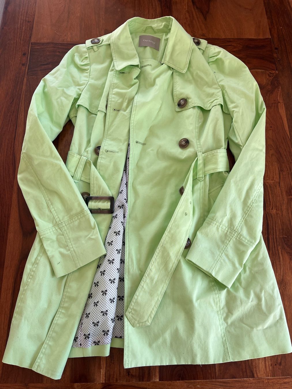 Orsay Mäntel: Manteau léger printemps vert, style trench – Neu (gemäss Beschreibung) aus Cossonay-Ville von 021epi70
