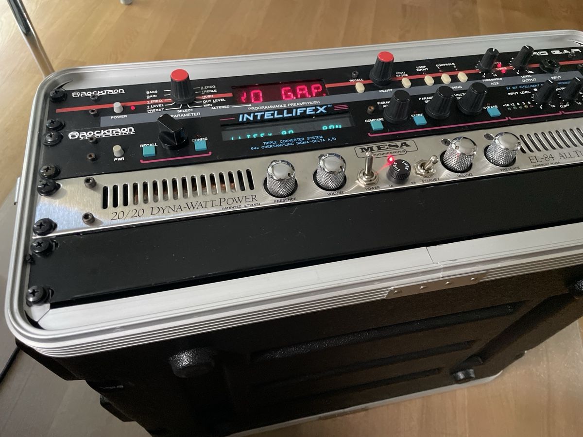 Strumenti musicali: Boogie 2020 Rock Rack – Usato da Riehen venduto da ose58 1