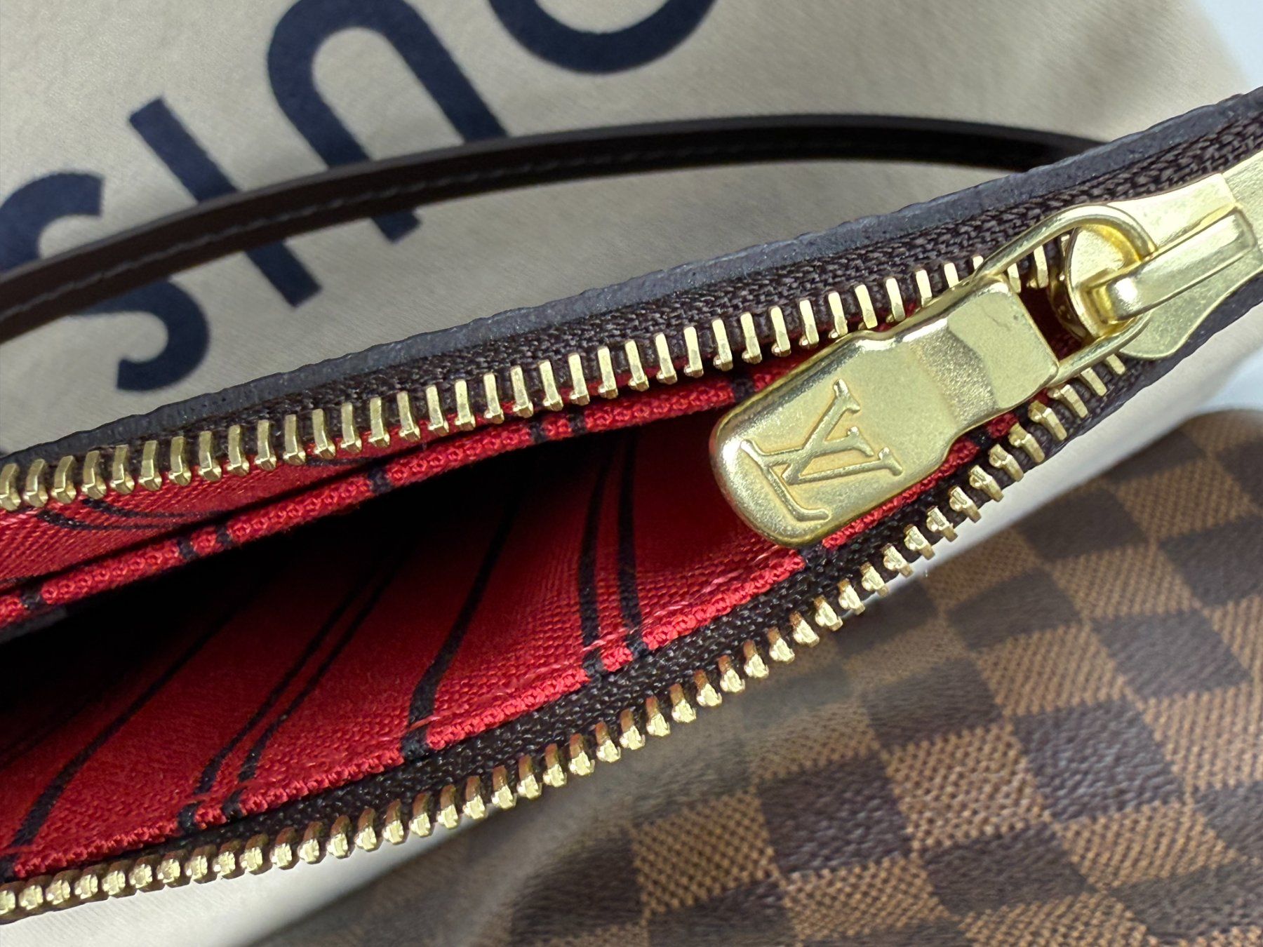 Louis Vuitton Borse da donna: Louis Vuitton Neverfull GM Damier Ebene Canvas Shopper – Usato da Sursee venduto da Justmibu 5