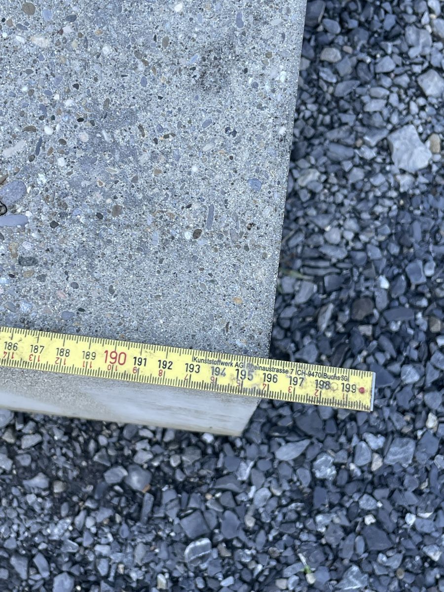 Panchine: Betonbank – Usato da Unterägeri venduto da Furrer_24 5