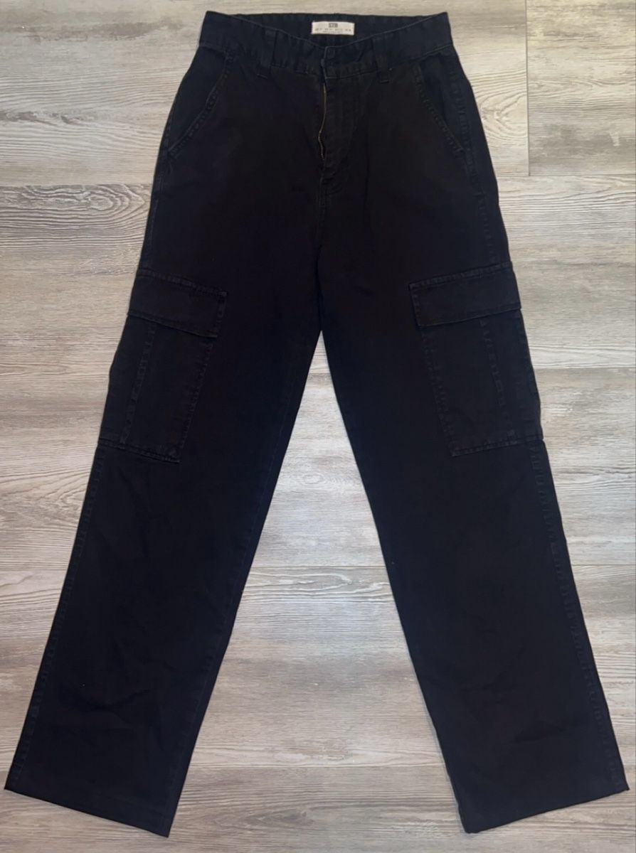 Stradivarius Hosen: Pantalon cargo noir – Neu (gemäss Beschreibung) aus Charmoille von chaignat03