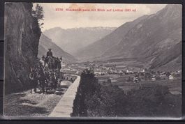 Klausenstrasse mit Blick auf Linthal Postkutsche