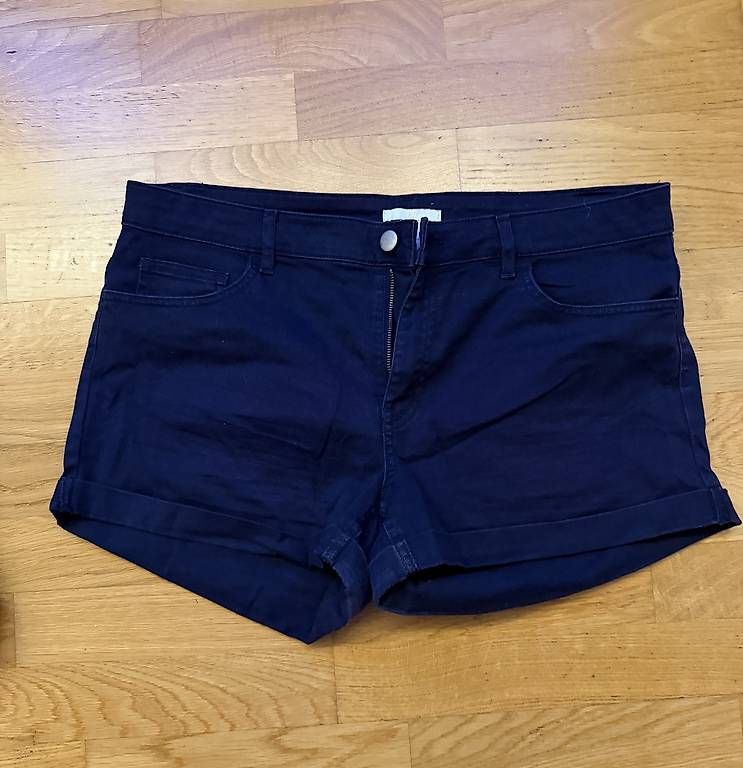 Pantaloni: H&M Hotpants - Grösse 40 – Usato da Sursee venduto da nl9_tj59 1