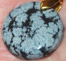 Anhänger L-3022 – Schneeflocken Obsidian 25x25mm