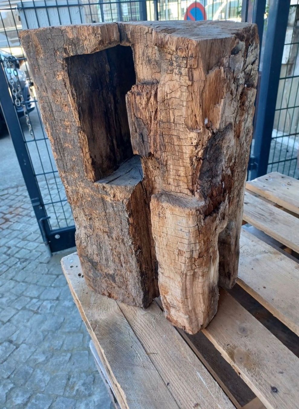 Articoli in legno: Alter Eichenbalken – Usato da Breitenbach venduto da kaufmann-j