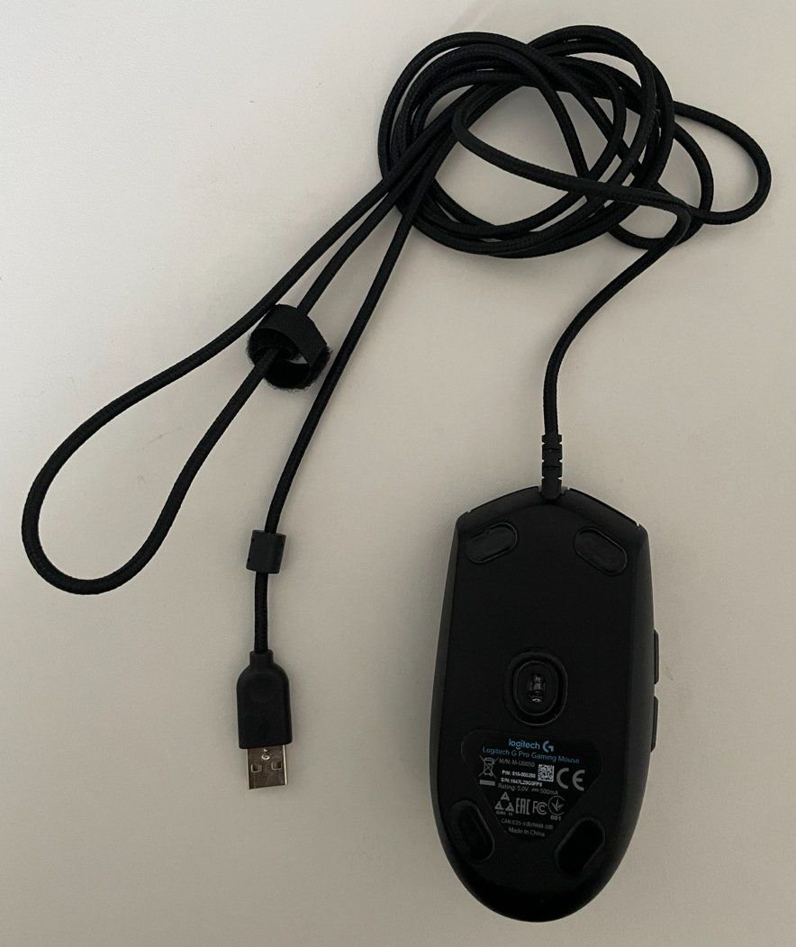 Logitech Mouse: Logitech G Pro Gaming Maus, kabelgebunden mit HERO Sensor – Usato da Bern venduto da Toytopia 1