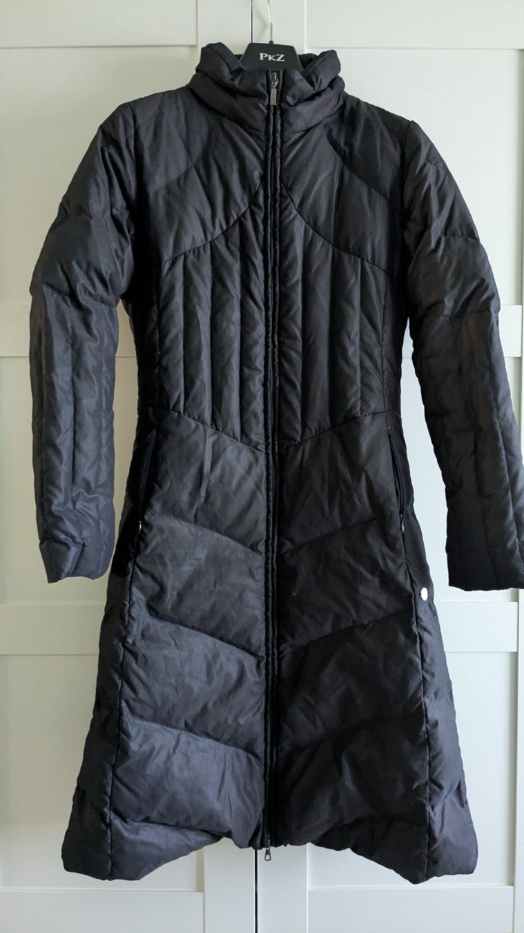 Moncler Mäntel: Moncler Daunenmantel – Gebraucht aus Heerbrugg von Bkoeppel90
