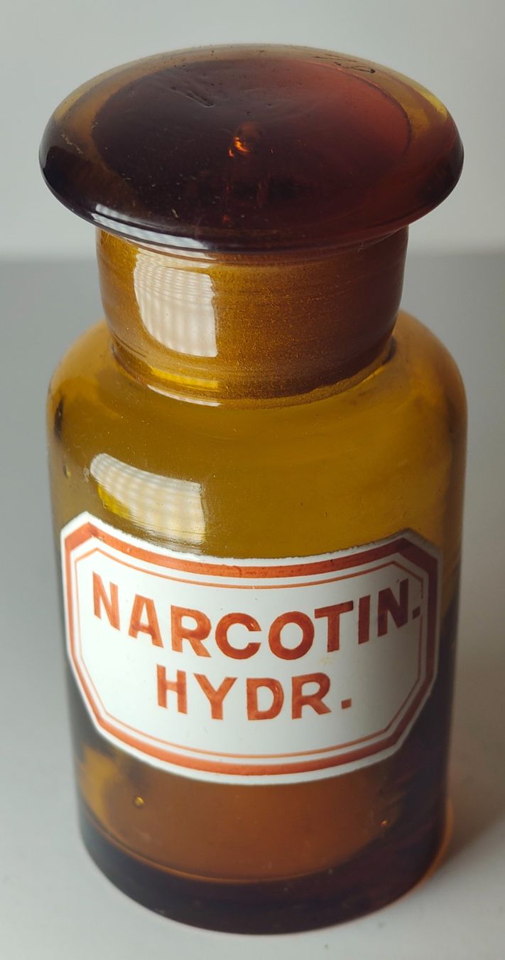 Accessori da laboratorio: Apothekerflasche NARCOTIN. Um 1920 9cm – Usato da Monthey venduto da 19_karen_84