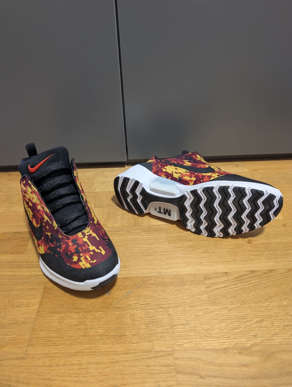 Nike Herrenschuhe: Nike Hyper Adapt 1.0 Gr. 44.5 – Neu (gemäss Beschreibung) aus Aarau von MrNase 4