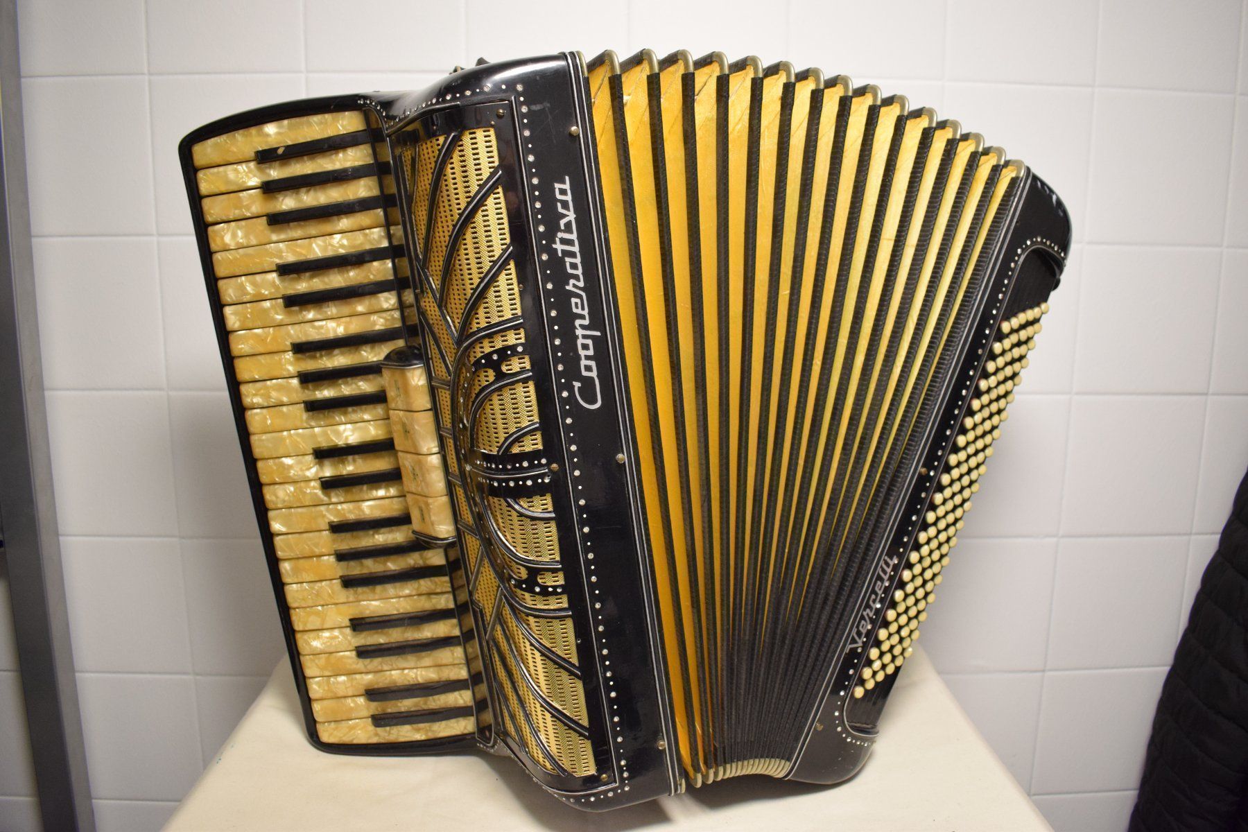 Strumenti musicali: Akkordeon chromatisch Cooperativa Stradella – Usato da Zürich venduto da Brockito 4