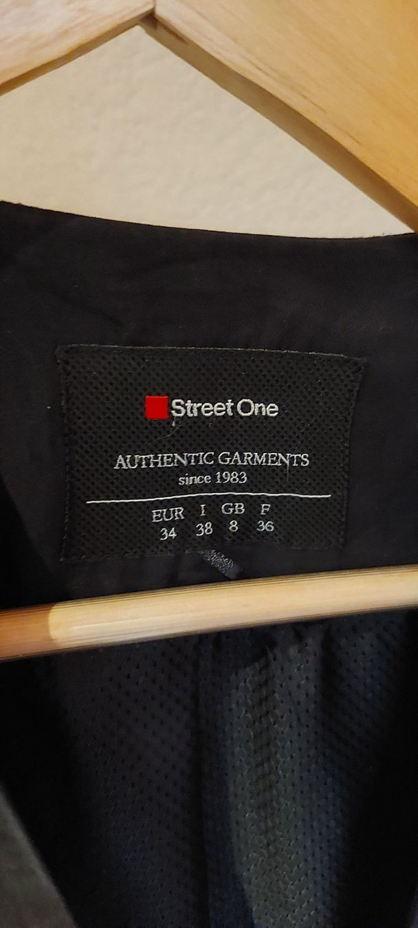 Giacche: Street One Blazer, Gr. 34, schwarz. – Usato da Grosshöchstetten venduto da ali_5x2c 2