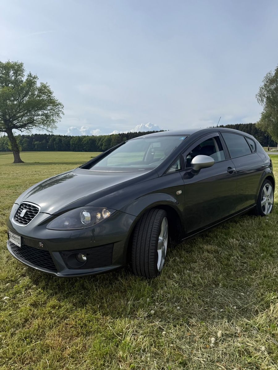 Seat Autos: Seat Leon 2.0 R – Gebraucht aus Pringy von bigrexy 1
