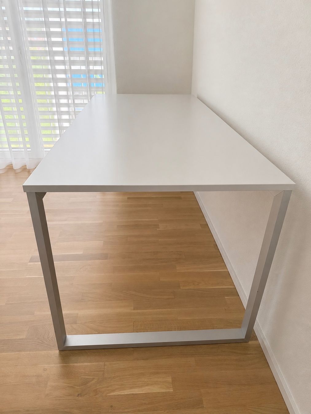 Scrivanie: Schreibtisch Grösse 180x80 – Usato da Unterentfelden venduto da kangaroo90 2