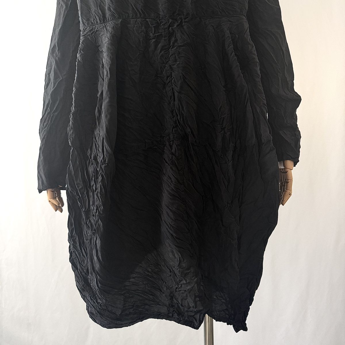 Vestiti: PRIVATSACHEN Silk Dress – Usato da Emmen venduto da Nightingale_2022 4