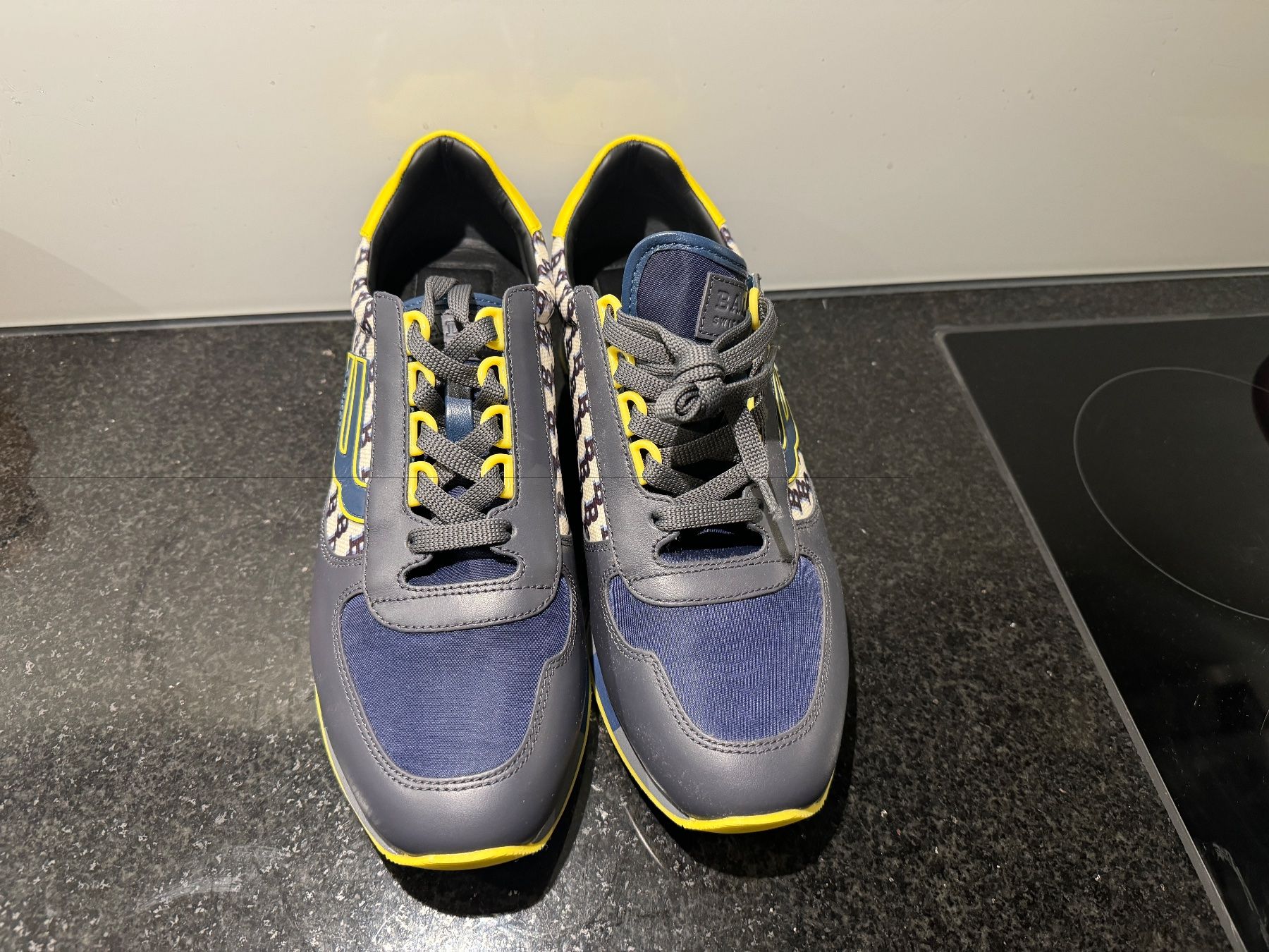 Bally Scarpe da uomo: Bally Sneaker galaxy Gr 42 – Nuovo e nell'imballaggio originale da Volketswil venduto da praxis12 2