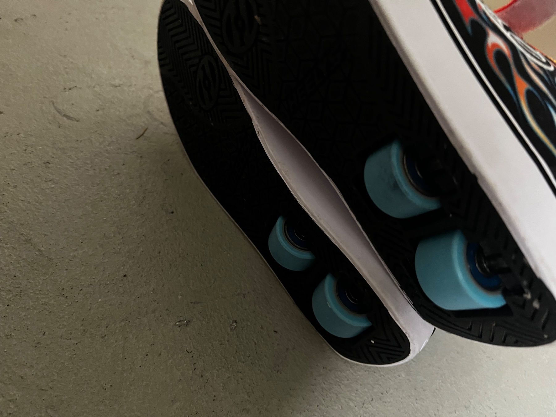 Pattini in linea & Pattini a rotelle: Hellys Schuhroller – Usato da Ebikon venduto da Venus025 2