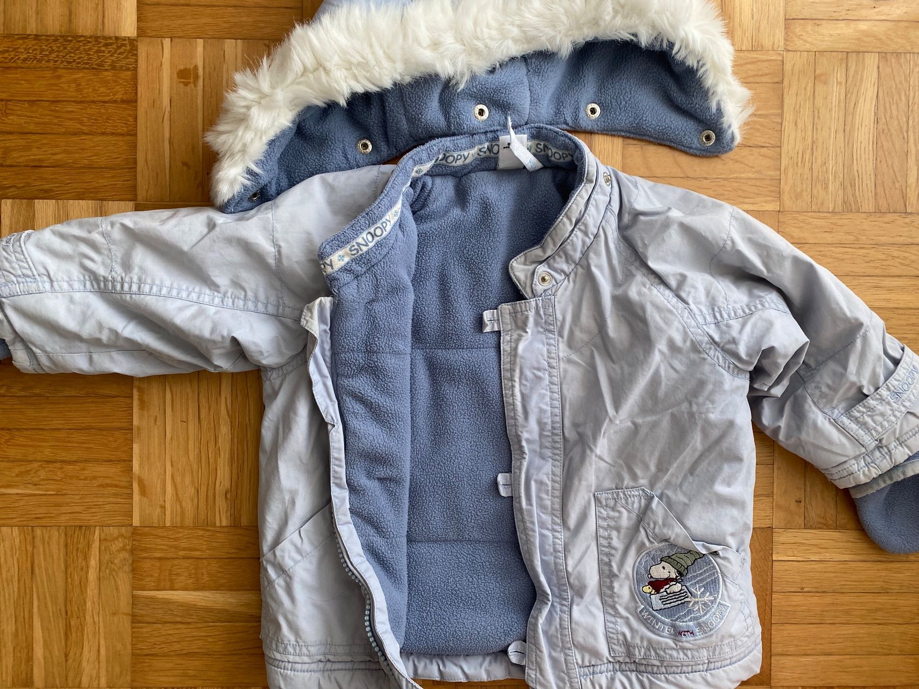 H&M Jacken & Mäntel: Winterjacke mit Snoopy von H&M Grösse 80 hellblau – Gebraucht aus Emmenbrücke von Hathor123 7