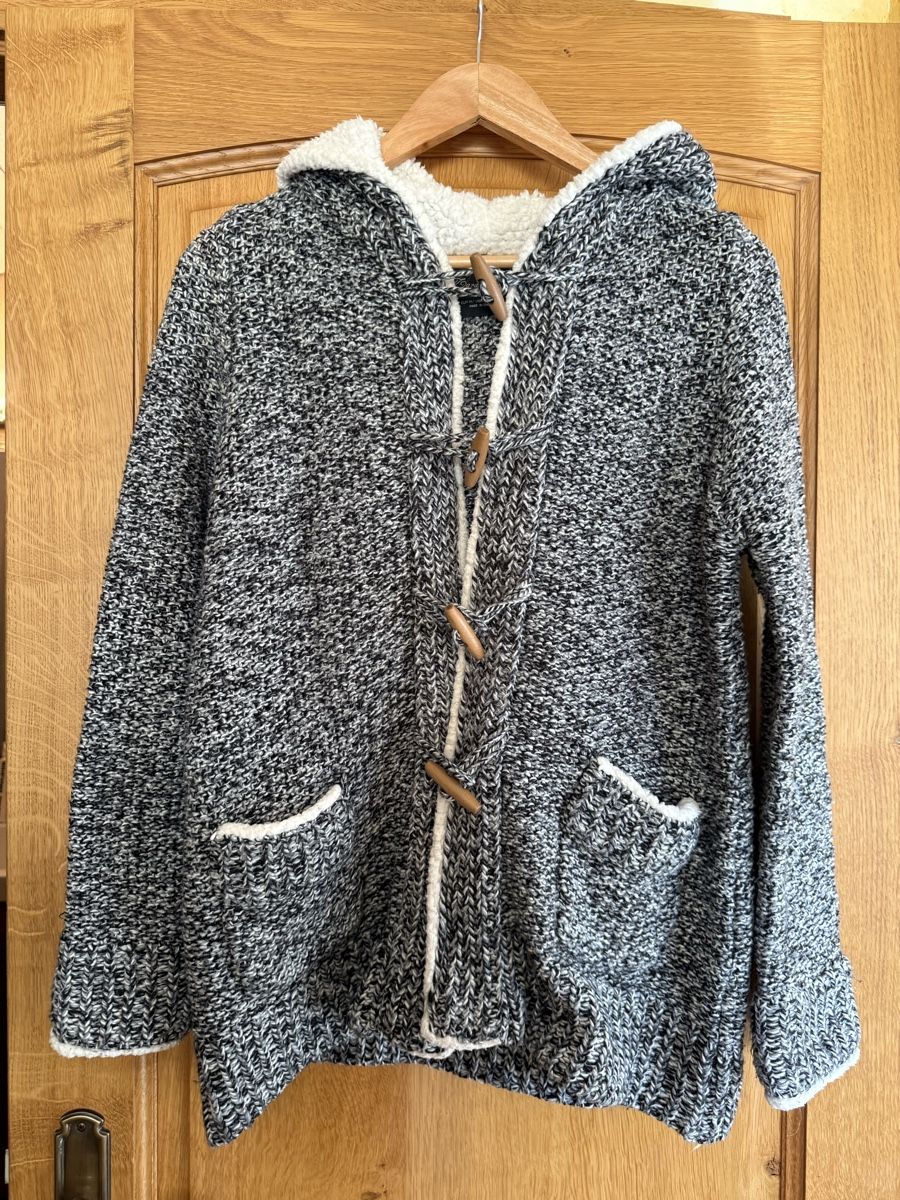 Zara Giacche: Cardigan Zara – Usato da Commugny venduto da Flamantrose77