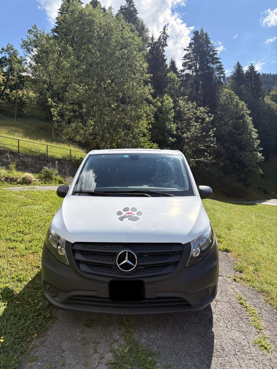Mercedes-Benz Nutzfahrzeuge: Vito 4x4 – Gebraucht aus Leysin von luc_htt5 1
