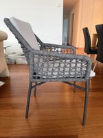3 Stühle grau geflochten mit Sitzkissen
