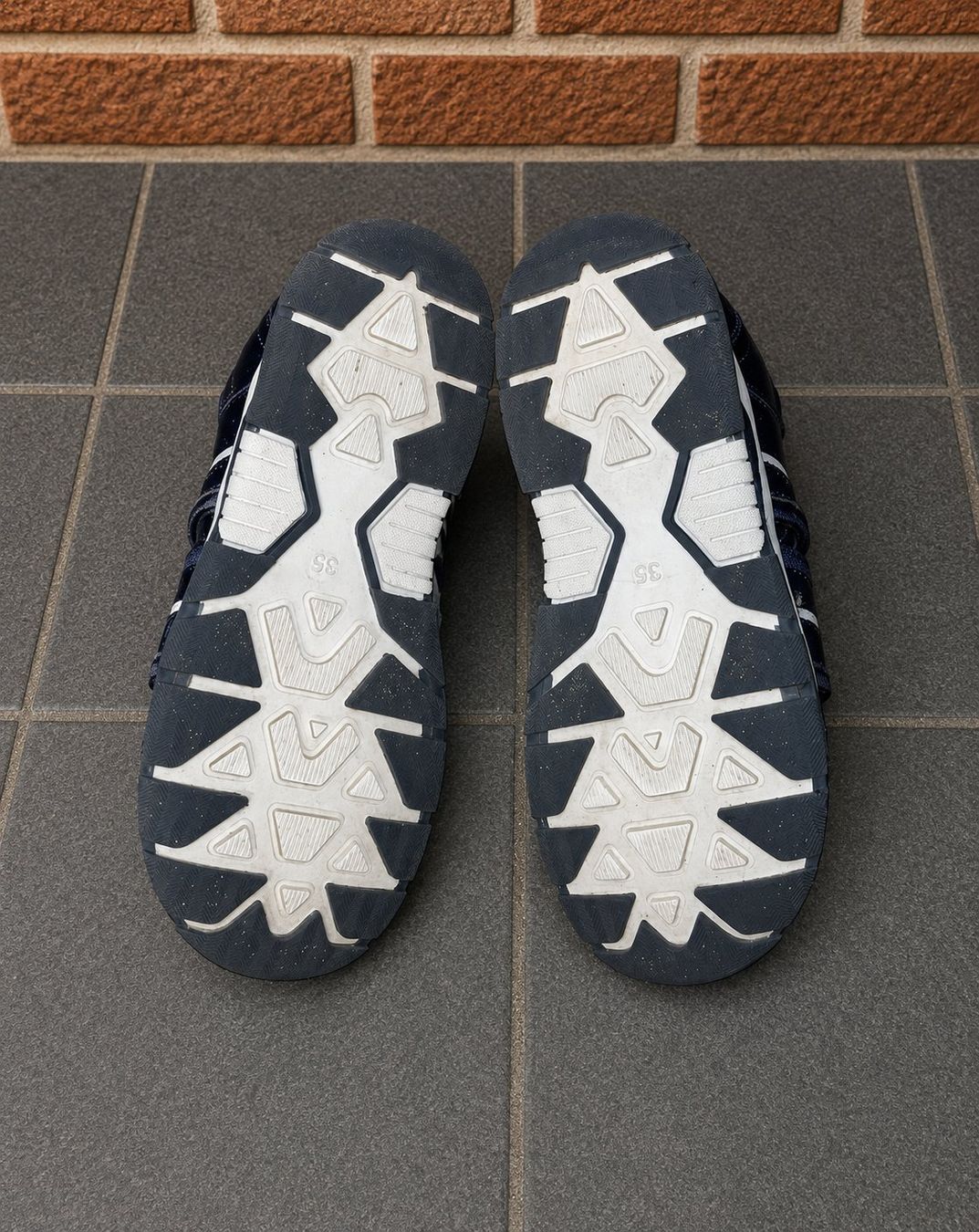 Herrenschuhe: Cypres Sommersandalen Gr. 35 – Gebraucht aus St. Gallen von Starlord77 3