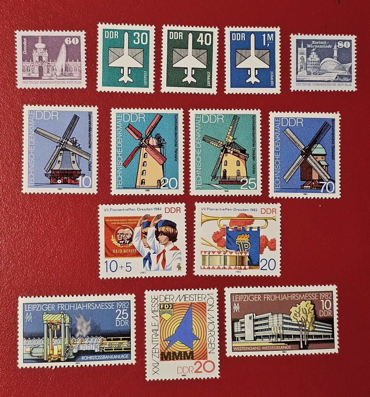 Tutti i francobolli: DDR FLUGPOST WINDMÜHLEN LEIPZIG DRESDEN ROSTOCK 1981 1982** – Nuovo (secondo la descrizione) da Düdingen venduto da Quartierstrasse