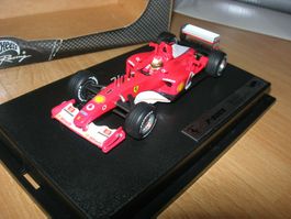 Ferrari F-2002 M. Schumacher * Hot Wheels  1:43
