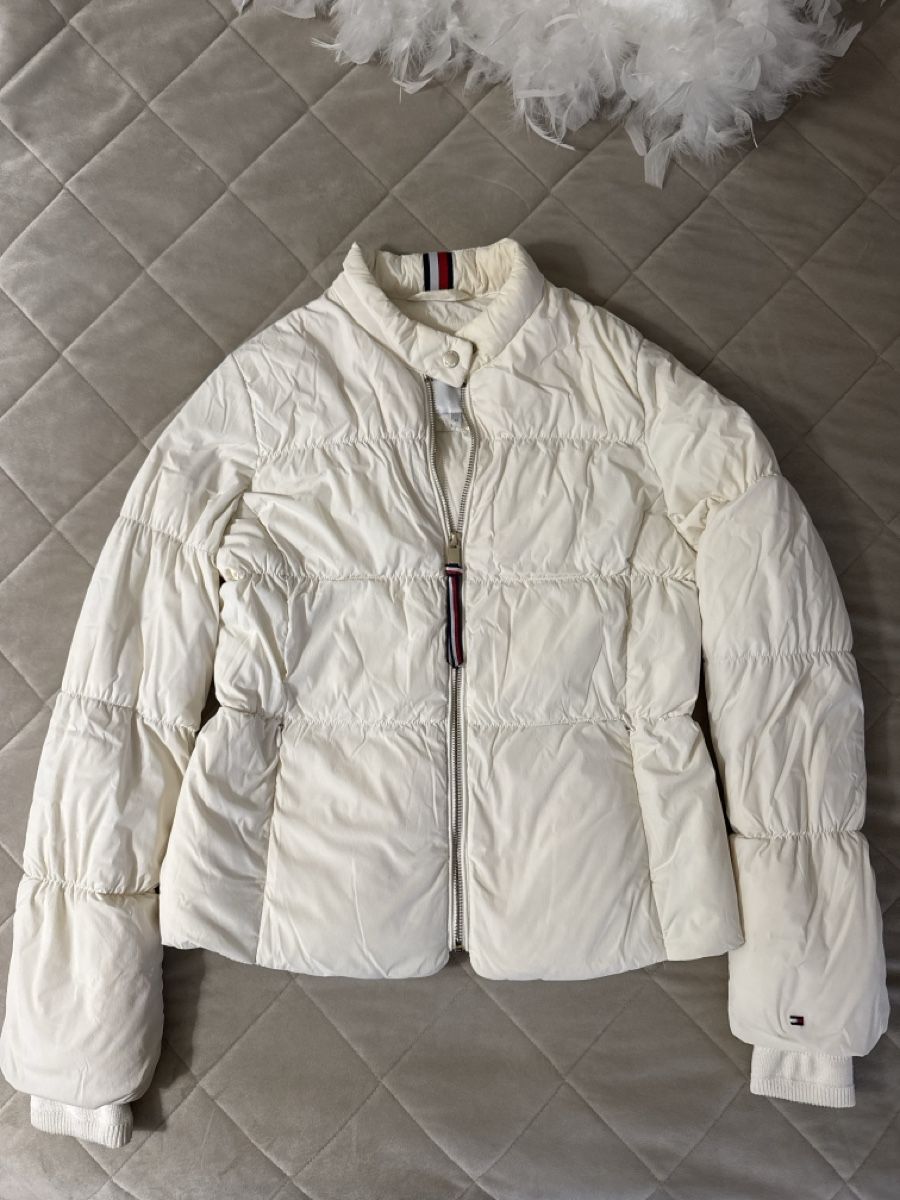 Tommy Hilfiger Giacche: Tommy Hilfiger Downjacke Damen XS – Usato da Zürich venduto da Sellfmadeexstock