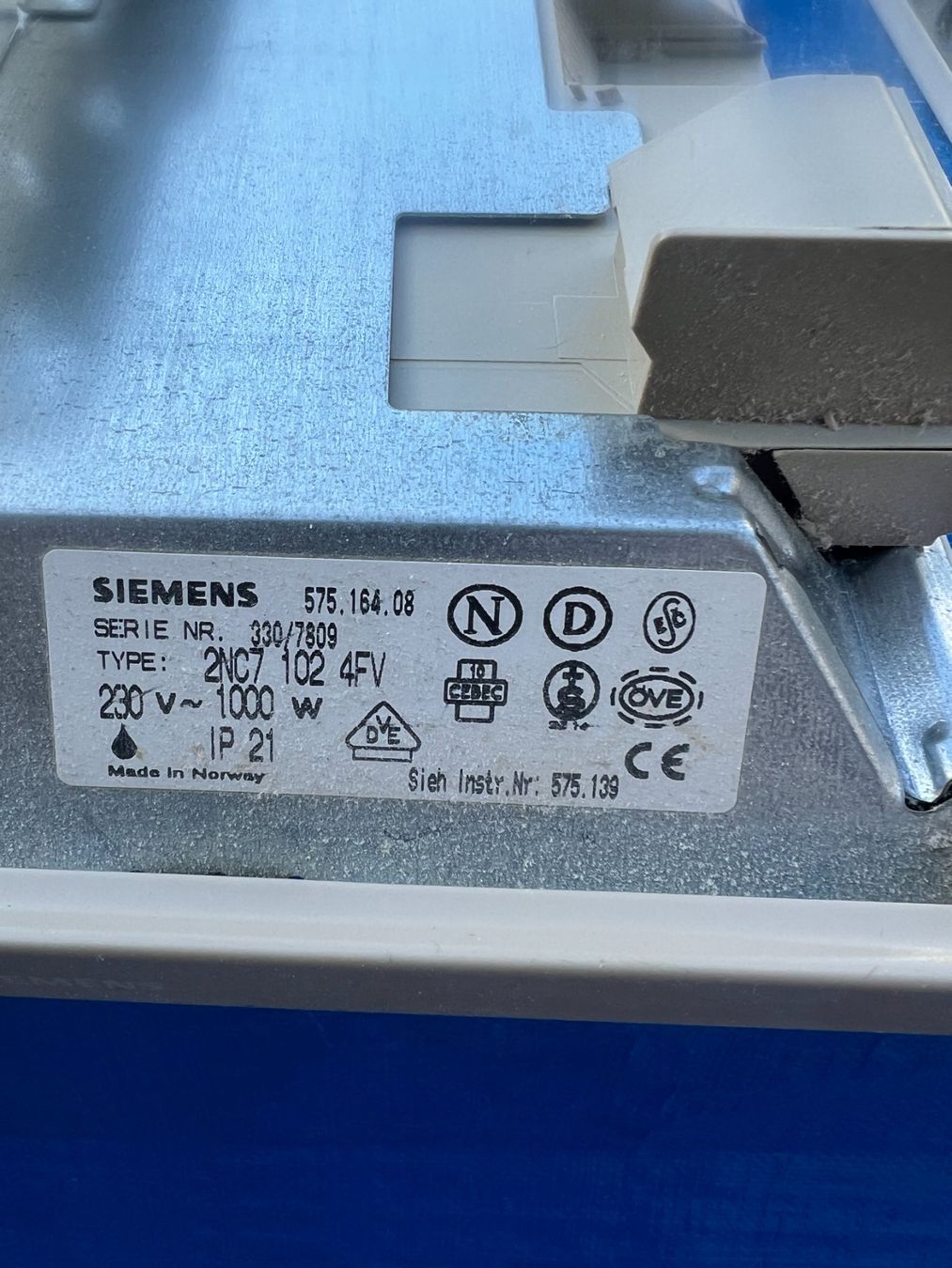Siemens Radiatori: Convecteur électrique mural – Usato da Zinal venduto da ber_2zzw 4