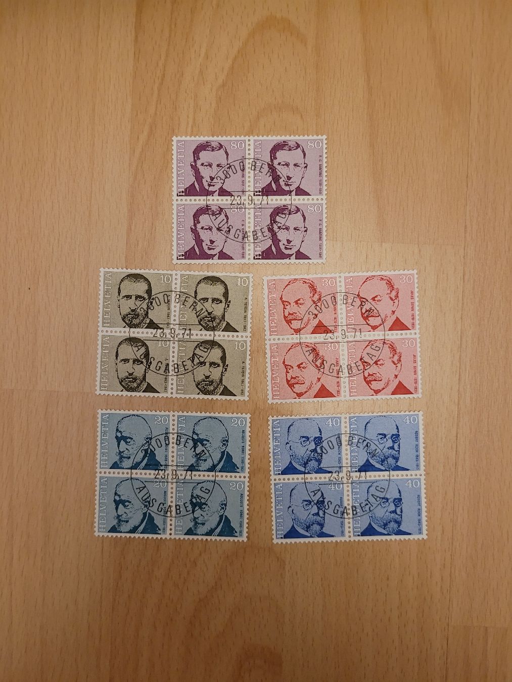Alle Briefmarken: 4er Block Helvetia – Gebraucht aus Inwil von Flower2325