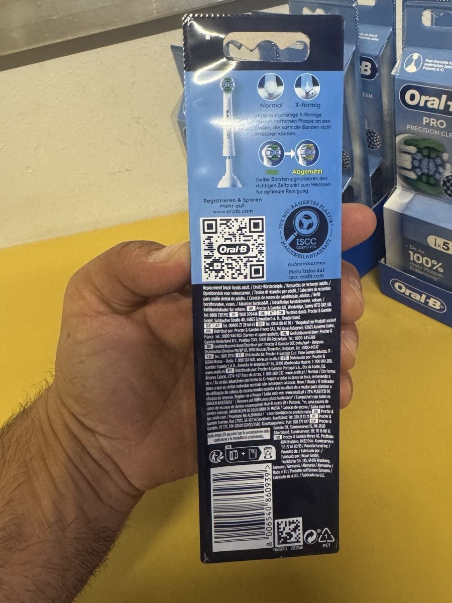 Oral B Cura dei denti: Oral-B Pro Precision Clean Aufsaetze neu  – Nuovo (secondo la descrizione) da Schlieren venduto da Freundlich02 3