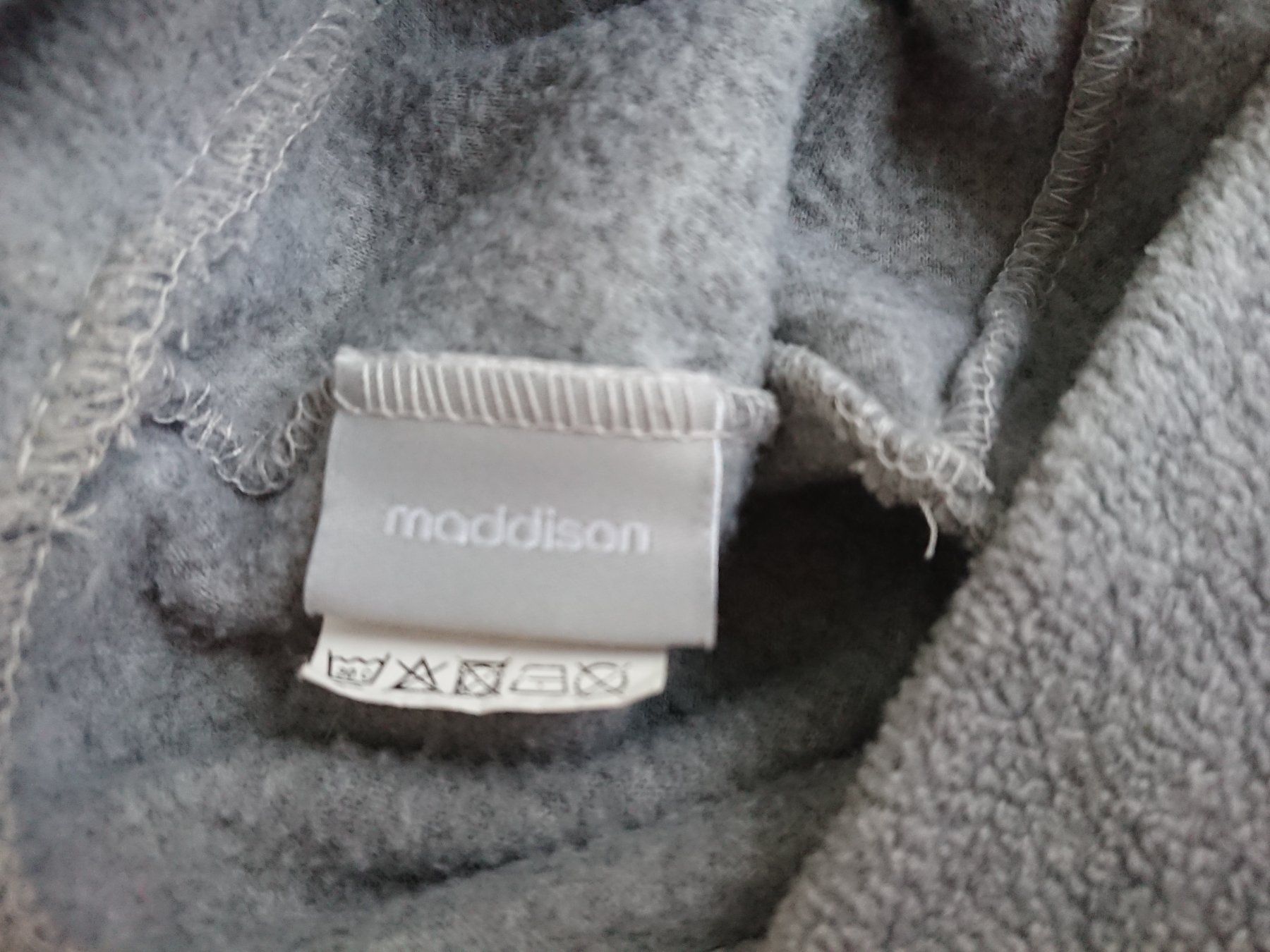 Maddison Copricapi, berretti & cappellini: Damen Fleece Mütze Maddison Grau - Polyester – Usato da Hallau venduto da CHACLA 1