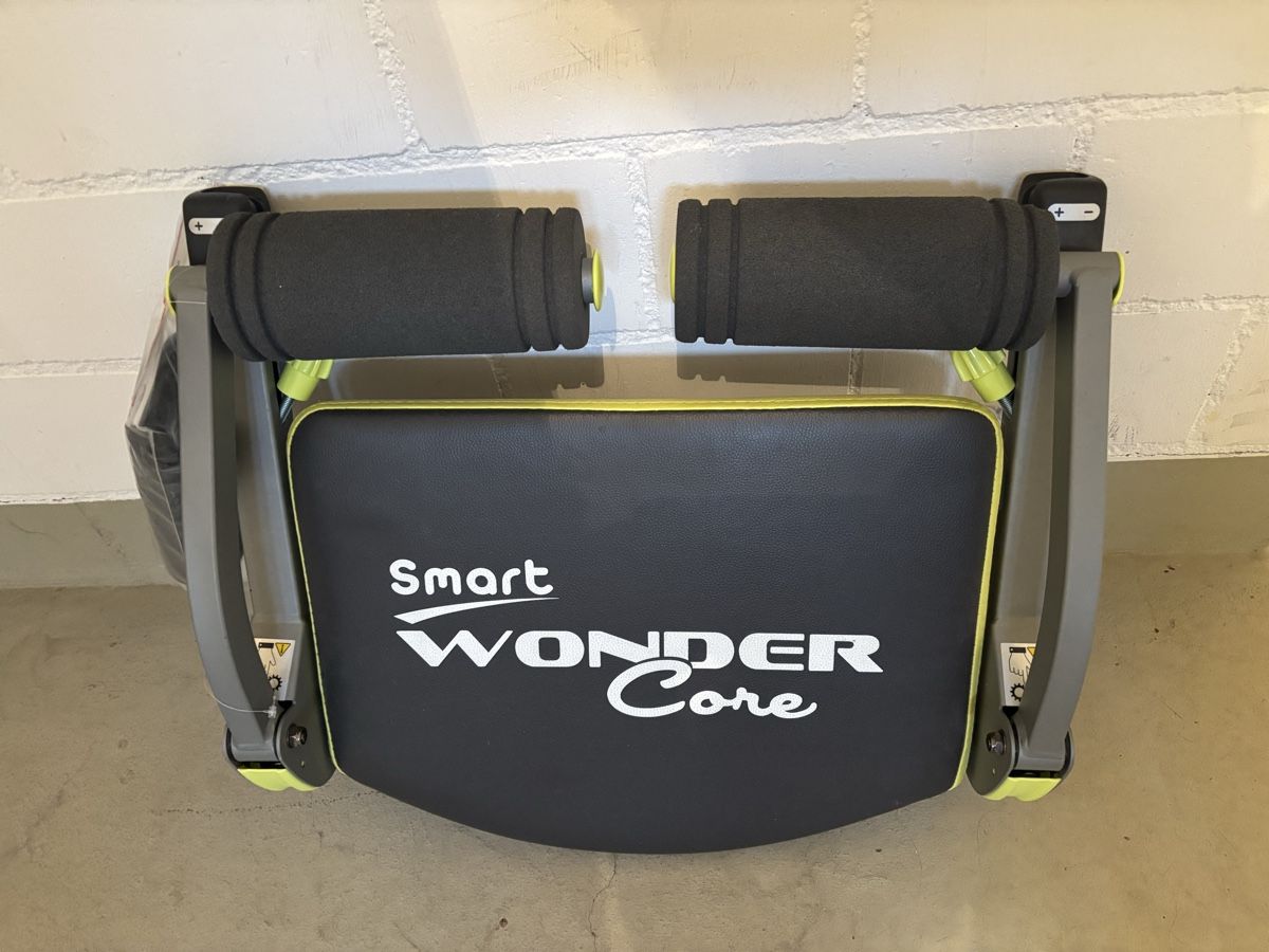 Hometrainer: Wonder Core Smart Allround Trainer – Neu (gemäss Beschreibung) aus Seuzach von Rockyalps