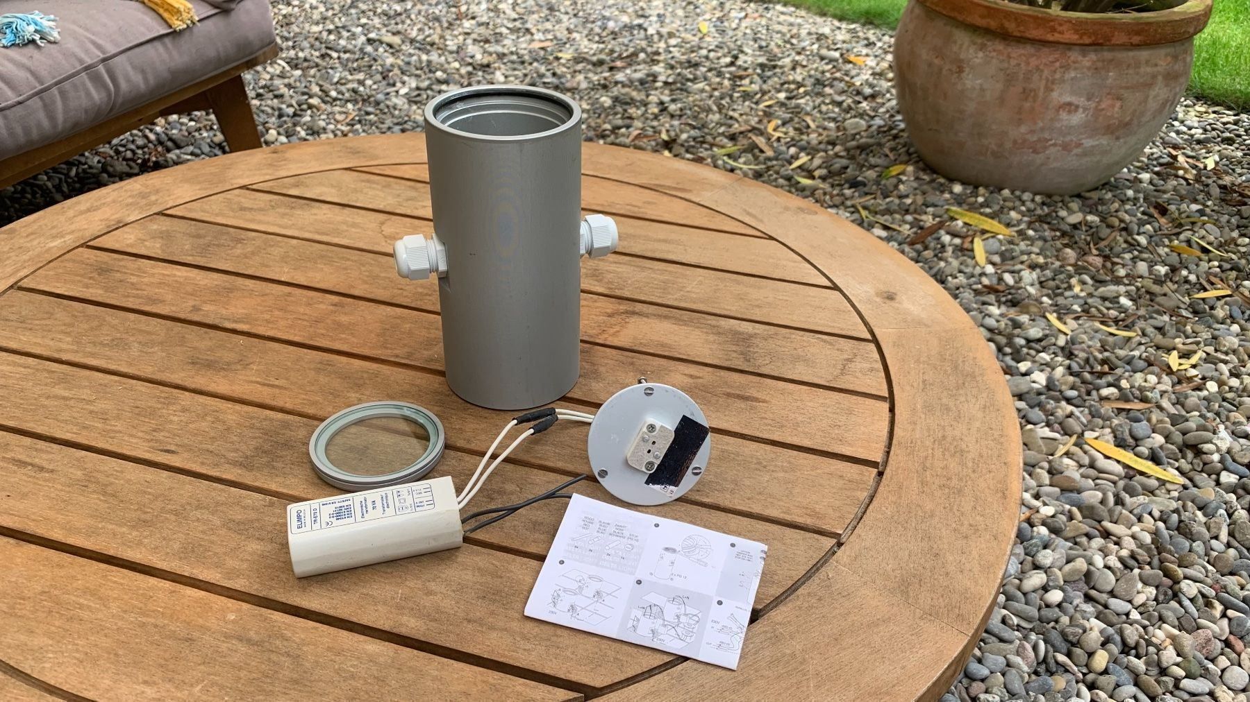Lampes: Bodenleuchte Genie 90 R T SBL – D'occasion à Basel par Schmutpa