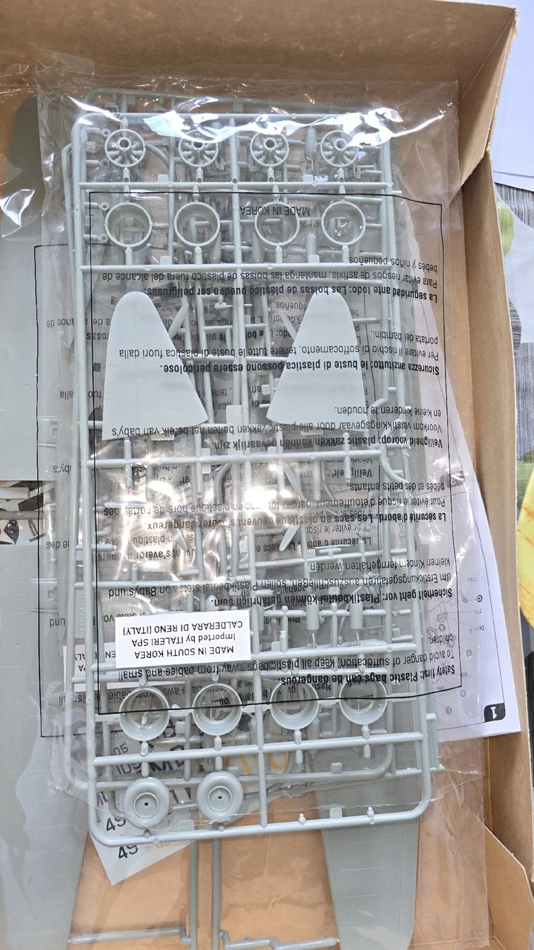 Italeri Modellbausätze & Standmodelle: B-17  FORTRESS Mk1 – Neu und originalverpackt aus Balsthal von cri_8tqn 3