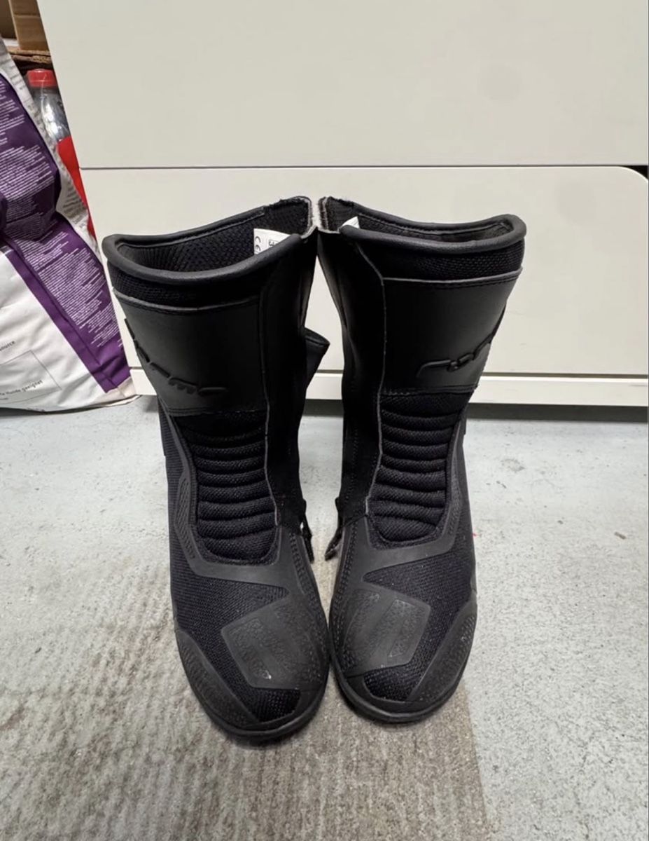 Scarpe da donna: Motorradstiefel von Forma – Usato da Laupersdorf venduto da ajn_lt6p